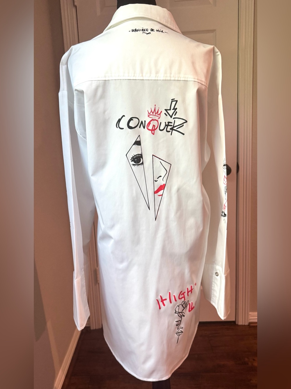 NWOT Maniere De Voir White Graffiti Art Print Buttoned Long Shirt Tunic US10 - Picture 4 of 9